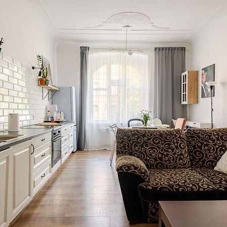 Apartament Rozeta Centrum 6Os เลกนิตซา ภายนอก รูปภาพ