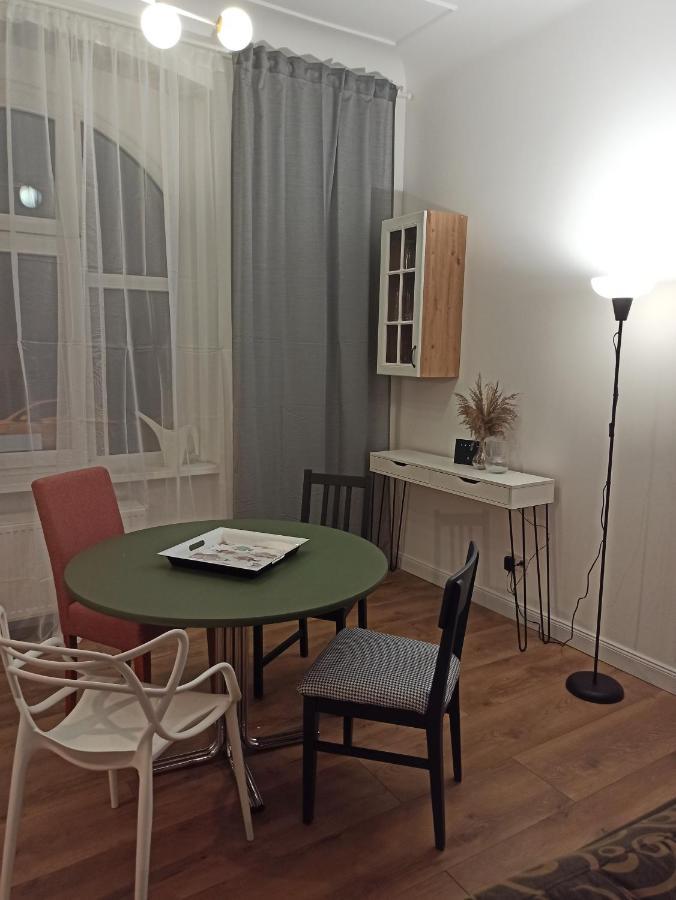 Apartament Rozeta Centrum 6Os เลกนิตซา ภายนอก รูปภาพ