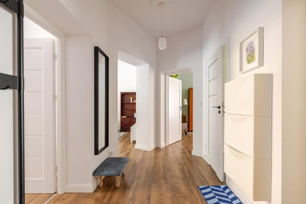 Apartament Rozeta Centrum 6Os เลกนิตซา ภายนอก รูปภาพ